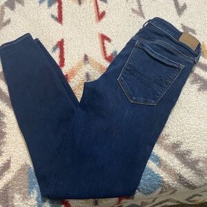 American eagle outfitters jeans dark blue next level stretch size 6